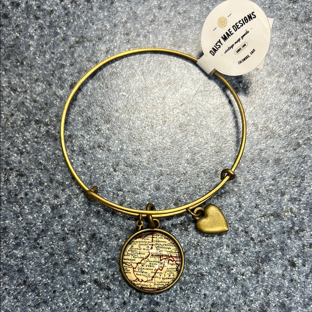 Daisy Mae Designs Gold Bangle Bracelet